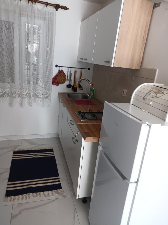 Tea Apartment *